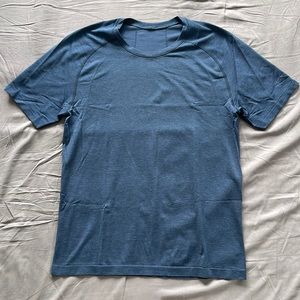 Lululemon Men's Medium Metal Vent Tech Tee